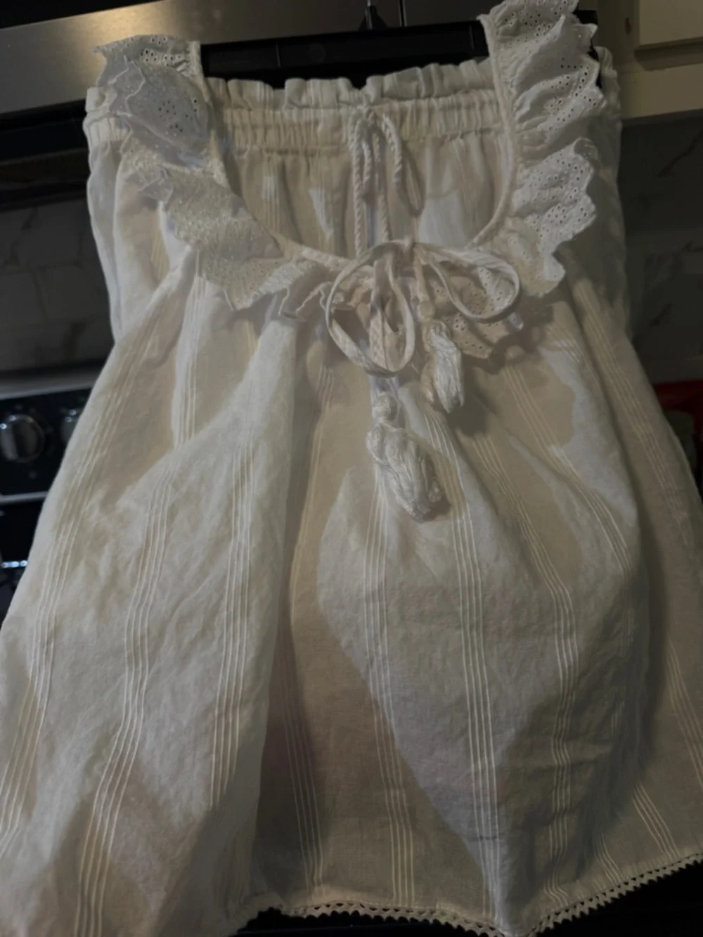 Shabby Chic White Gauzy pjs - Picture 2 of 8